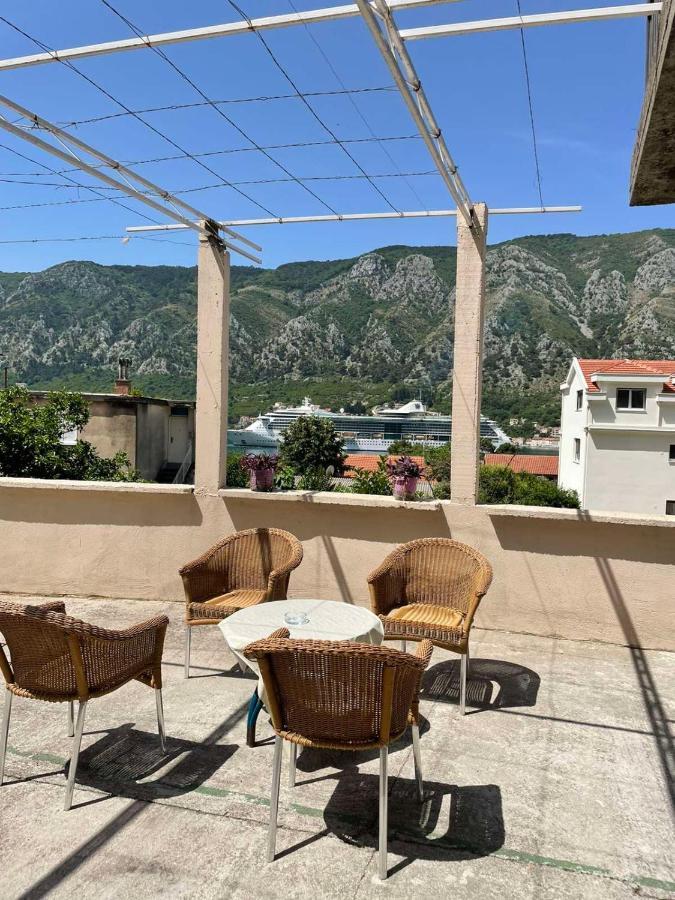 Modern Apartment Doris Kotor Exterior foto